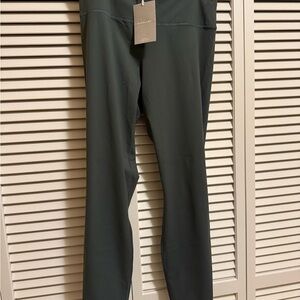 Everlane Olive Green Perform Leggings